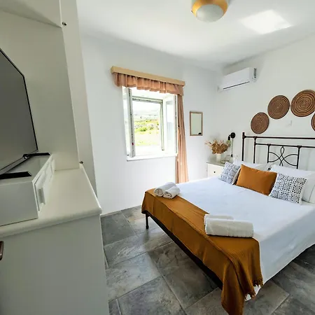 Casa de Férias The Old Barn, Paros Naousa