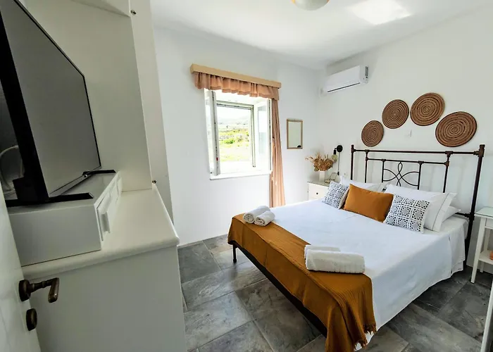 Semesterbostad The Old Barn, Paros Naousa