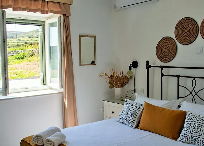 The Old Barn, Paros *