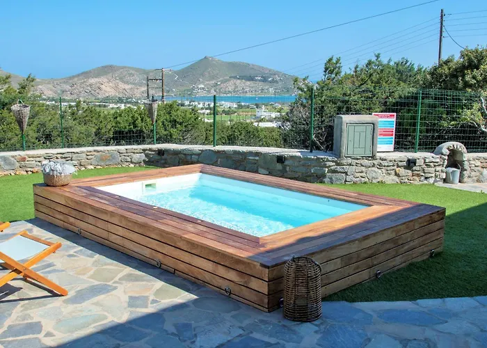 The Old Barn, Paros Naousa